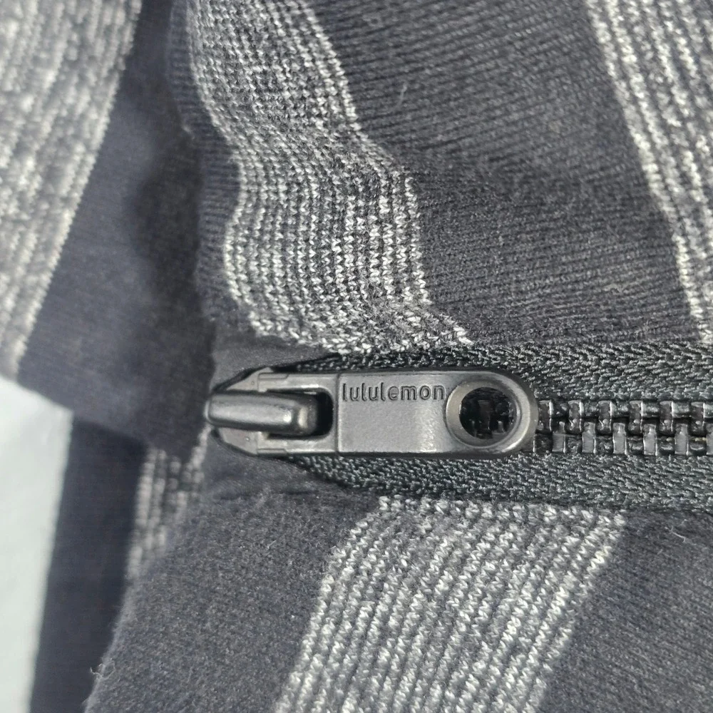 Lululemon Mens Striped Quarter Zip Pullover Athletic Long Sleeve Shirt Top L - Picture 7 of 8